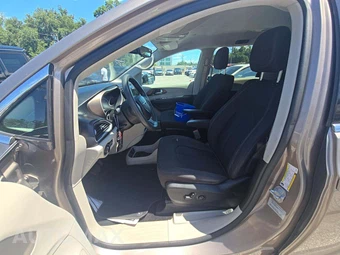 2017 Chrysler Pacifica Touring 121.6" WB – miniatura 6