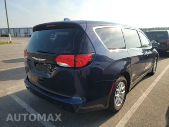 2017 Chrysler Pacifica Touring 121.6" WB – miniatura 4