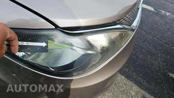 2017 Chrysler Pacifica Touring 121.6" WB - miniatura 39