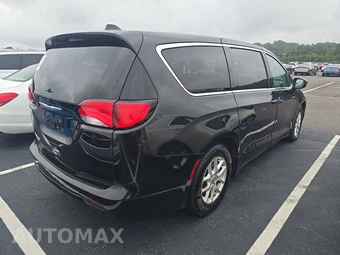 2017 Chrysler Pacifica Touring 121.6" WB – miniatura 4