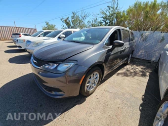 2017 Chrysler Pacifica Touring 121.6" WB - car from the USA, Manheim Buy-Now listing at AUTOMAX