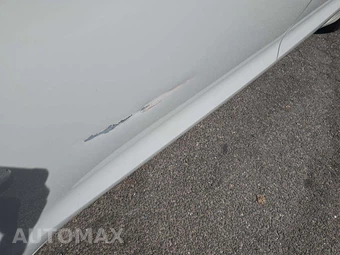 2017 Chrysler Pacifica Touring 121.6" WB - miniatura 23