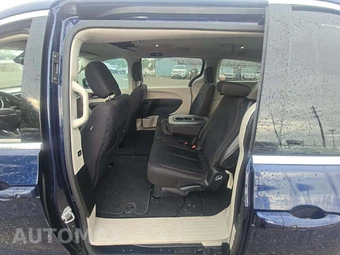 2017 Chrysler Pacifica Touring 121.6" WB – miniatura 10