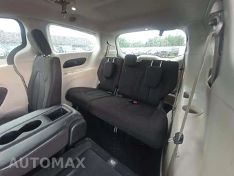 2017 Chrysler Pacifica Touring 121.6" WB – miniatura 11