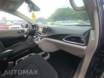 2017 Chrysler Pacifica Touring 121.6" WB – miniatura 17