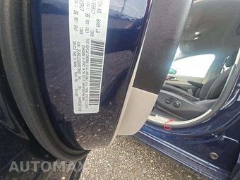 2017 Chrysler Pacifica Touring 121.6" WB – miniatura 2