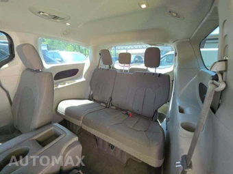 2017 Chrysler Pacifica Touring 121.6" WB – miniatura 14