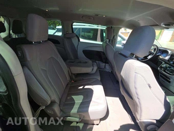 2017 Chrysler Pacifica Touring 121.6" WB – miniatura 17
