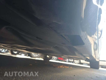 2017 Chrysler Pacifica Touring 121.6" WB – miniatura 7