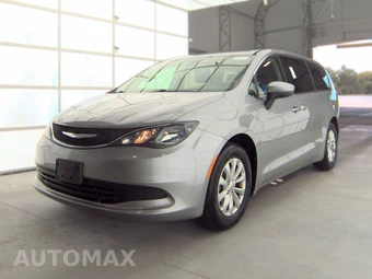 2017 Chrysler Pacifica Touring 121.6" WB