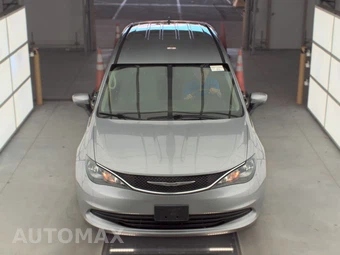 2017 Chrysler Pacifica Touring 121.6" WB – miniatura 2