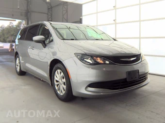2017 Chrysler Pacifica Touring 121.6" WB – miniatura 3