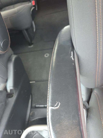 2017 Chrysler Pacifica Touring 121.6" WB – miniatura 22