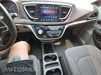 2017 Chrysler Pacifica Touring 121.6" WB – miniatura 11