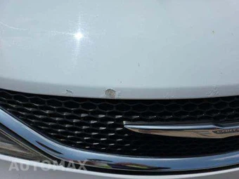 2017 Chrysler Pacifica Touring 121.6" WB – miniatura 26