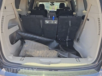 2017 Chrysler Pacifica Touring 121.6" WB – miniatura 17