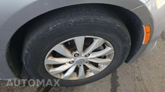 2017 Chrysler Pacifica Touring L 121.6" WB – miniatura 20
