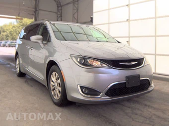 2017 Chrysler Pacifica Touring L 121.6" WB – miniatura 3