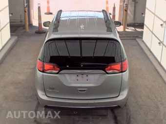 2017 Chrysler Pacifica Touring L 121.6" WB – miniatura 5