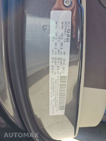 2017 Chrysler Pacifica Touring L 121.6" WB – miniatura 14