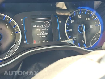 2017 Chrysler Pacifica Touring L 121.6" WB - miniatura 12