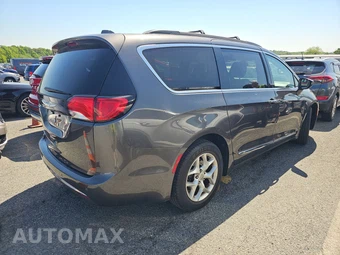 2017 Chrysler Pacifica Touring L 121.6" WB - miniatura 4