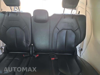 2017 Chrysler Pacifica Touring L 121.6" WB – miniatura 14