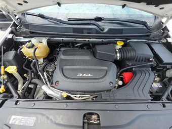 2017 Chrysler Pacifica Touring L 121.6" WB – miniatura 16