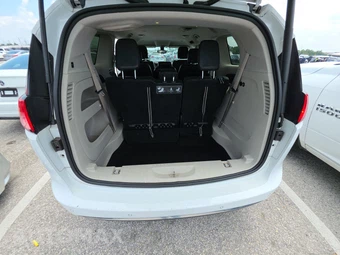 2017 Chrysler Pacifica Touring L 121.6" WB – miniatura 17