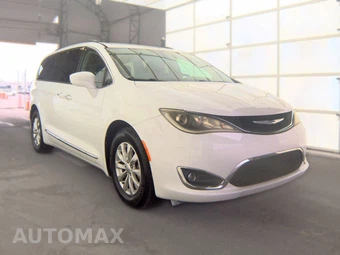 2017 Chrysler Pacifica Touring L 121.6" WB – miniatura 3