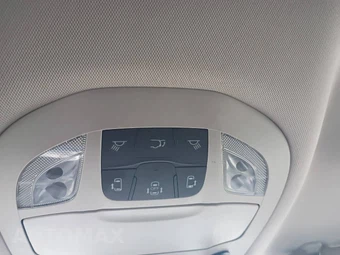 2017 Chrysler Pacifica Touring L 121.6" WB - miniatura 28
