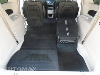 2017 Chrysler Pacifica Touring L 121.6" WB - miniatura 27