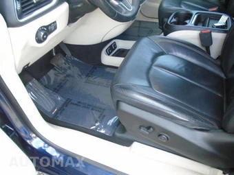 2017 Chrysler Pacifica Touring L 121.6" WB - miniatura 42