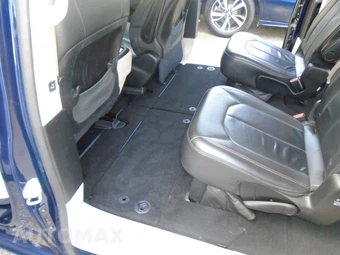 2017 Chrysler Pacifica Touring L 121.6" WB - miniatura 44