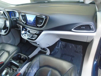 2017 Chrysler Pacifica Touring L 121.6" WB - miniatura 45