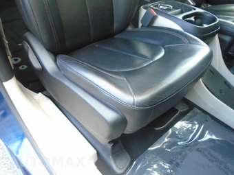 2017 Chrysler Pacifica Touring L 121.6" WB - miniatura 47