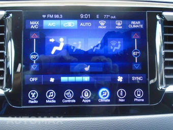 2017 Chrysler Pacifica Touring L 121.6" WB - miniatura 81