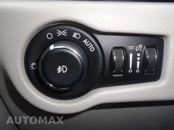 2017 Chrysler Pacifica Touring L 121.6" WB - miniatura 92