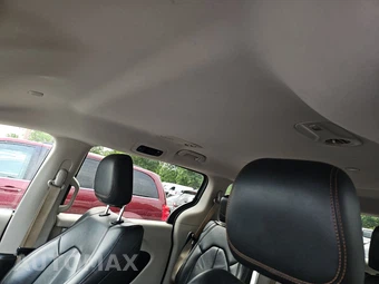 2017 Chrysler Pacifica Touring L 121.6" WB – miniatura 18