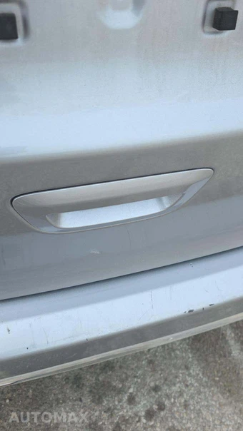 2017 Chrysler Pacifica Touring L 121.6" WB – miniatura 27
