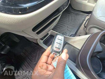 2017 Chrysler Pacifica Touring L 121.6" WB – miniatura 8