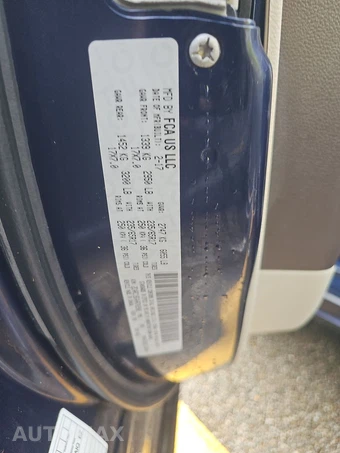 2017 Chrysler Pacifica Touring L 121.6" WB – miniatura 14