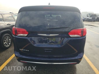 2017 Chrysler Pacifica Touring L 121.6" WB – miniatura 5