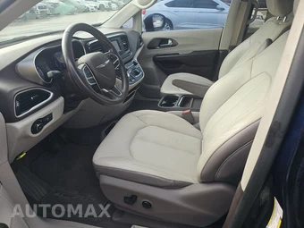 2017 Chrysler Pacifica Touring L 121.6" WB – miniatura 7