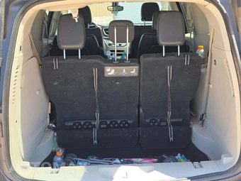 2017 Chrysler Pacifica Touring L 121.6" WB – miniatura 15