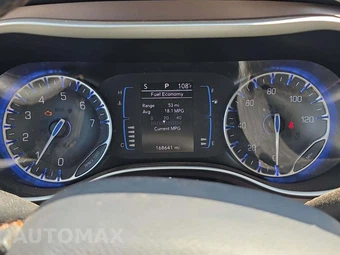 2017 Chrysler Pacifica Touring L 121.6" WB – miniatura 9
