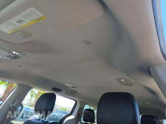 2017 Chrysler Pacifica Touring L 121.6" WB – miniatura 12