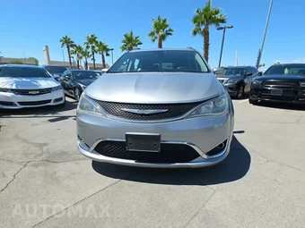 2017 Chrysler Pacifica Touring L 121.6" WB – miniatura 2