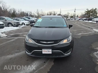 2017 Chrysler Pacifica Touring L 121.6" WB – miniatura 2