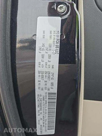 2017 Chrysler Pacifica Touring L 121.6" WB – miniatura 6